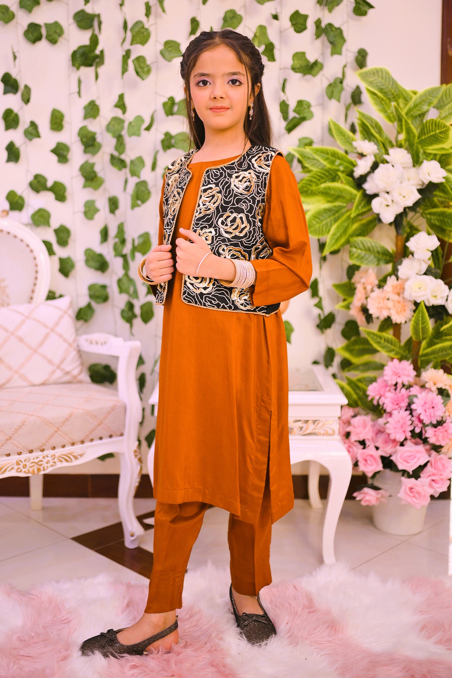 Semi Formal 3 Piece shirt dupatta and trouser with waist-cut