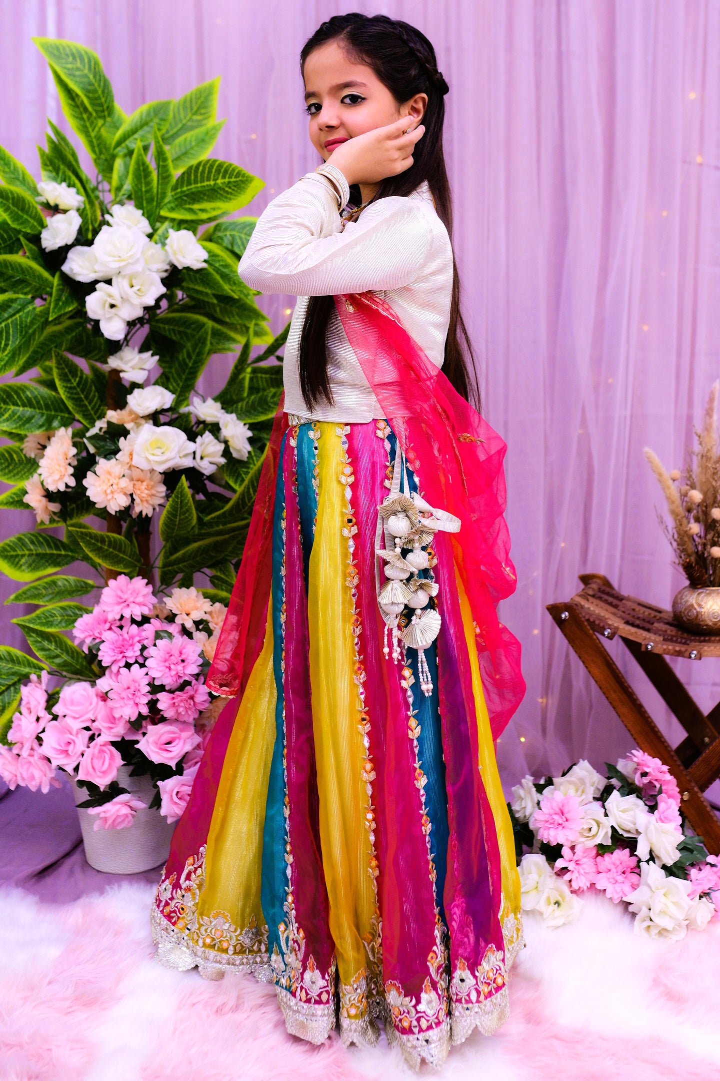 formal choli lehnga and dupatta