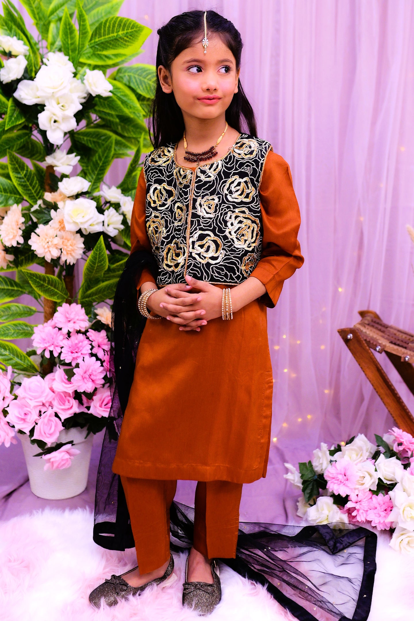 semi formal 3 piece shirt dupatta & trouser with waist-cut