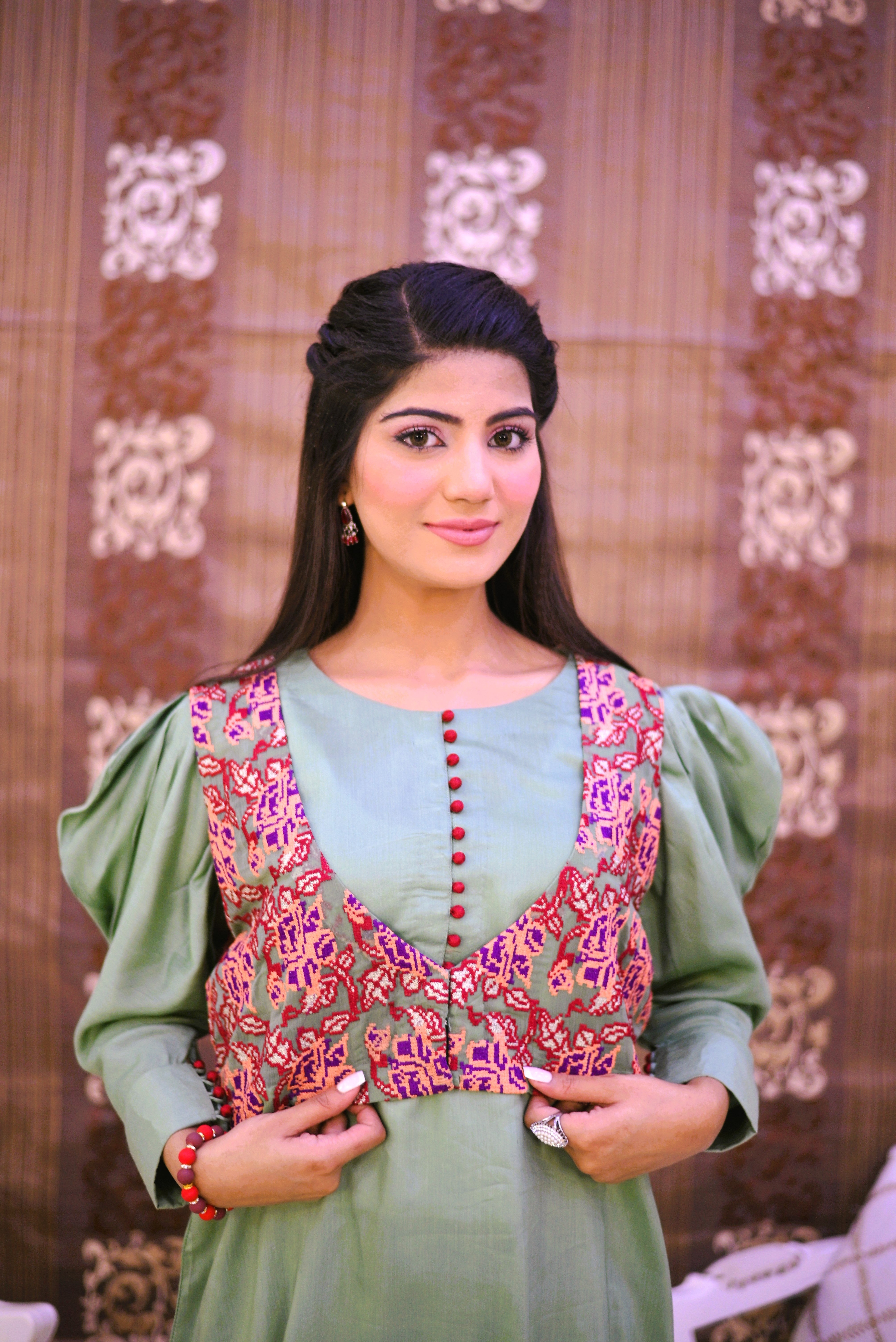 semi-formal 2 piece shirt & trouser along with coat